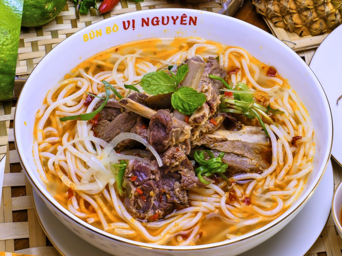 Phở thố đá