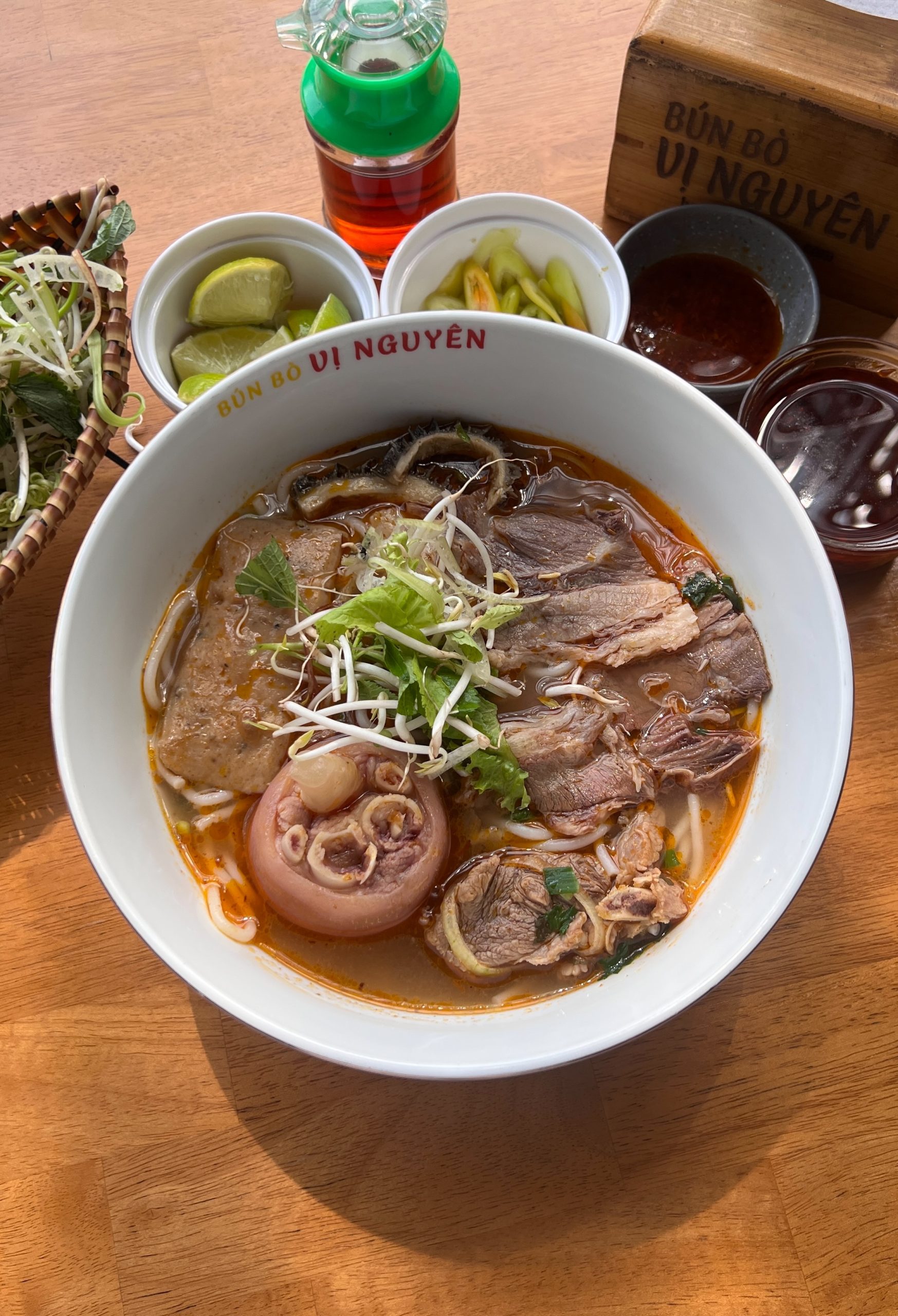 Phở thố đá