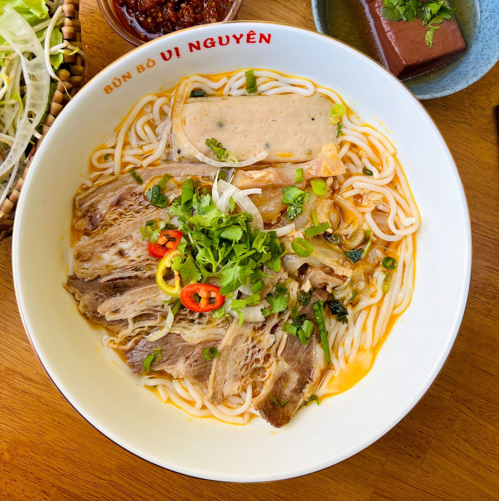 Phở thố đá