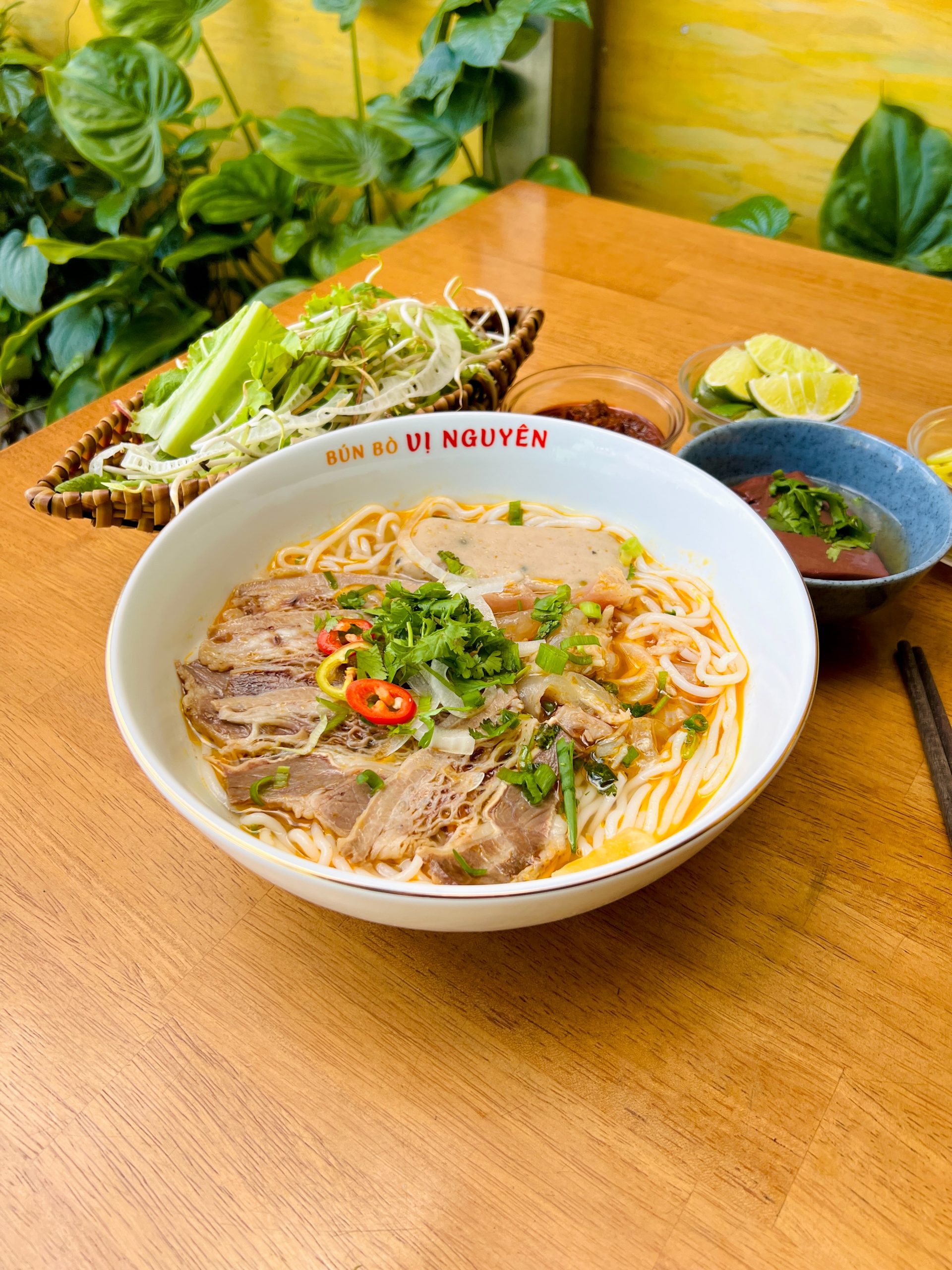 Phở thố đá