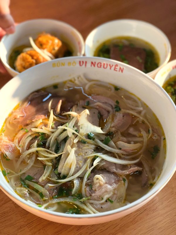 Bún bò bắp bò