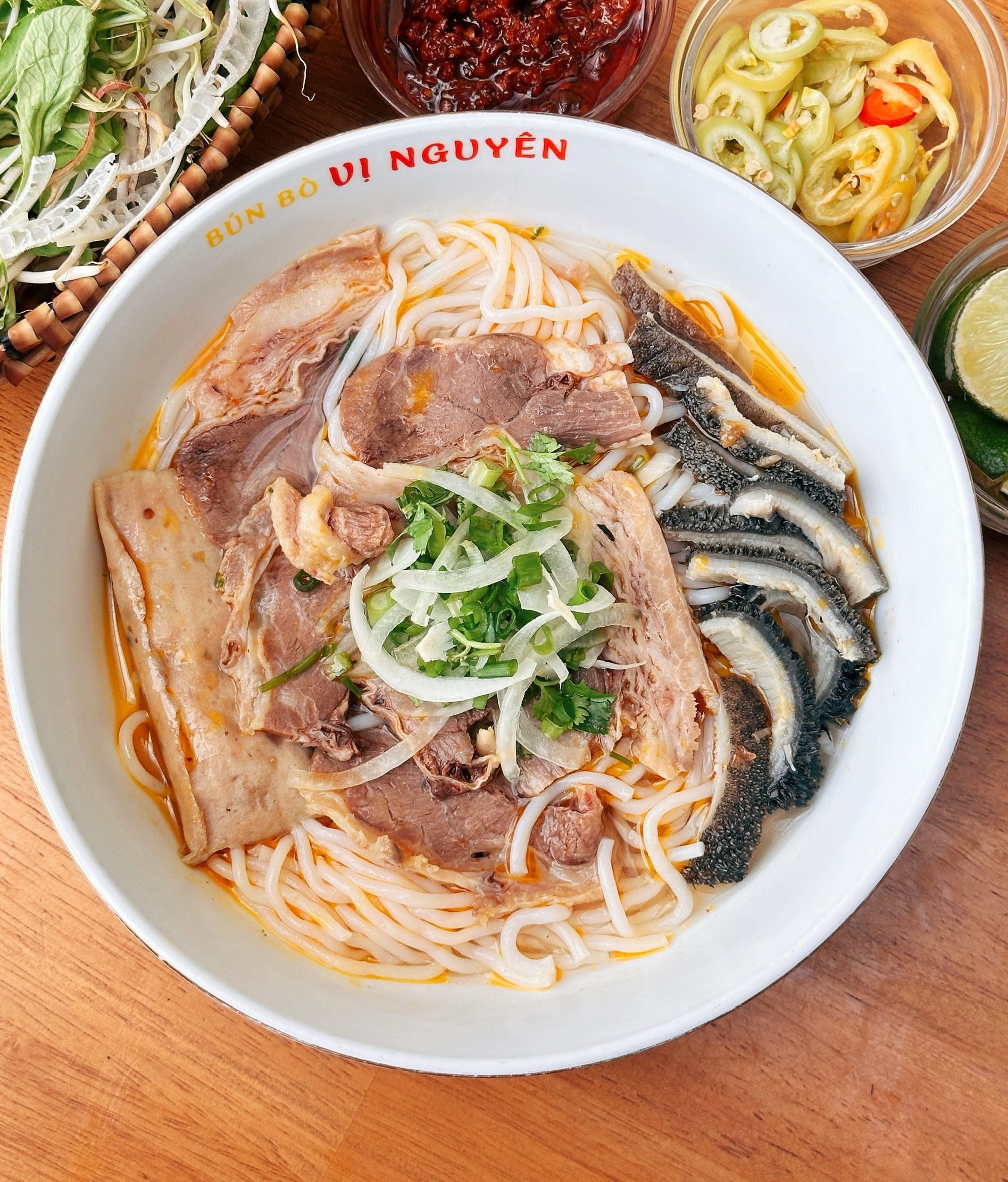 Phở thố đá